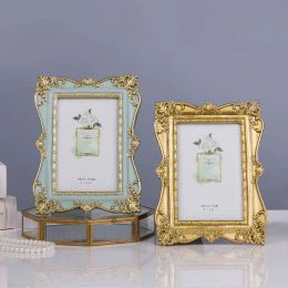 New French Light Luxury Golden Carved Vintage Photo Frame Picture Frame Photo Frame Soft Ornament Decoration Beauty